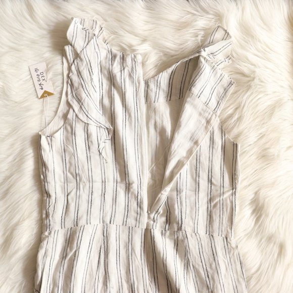 NWT - DEX White Black Stripe Lace Up Romper Size Small - Picture 5 of 7